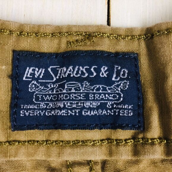 LEVI STRAUSS Men's Brown 100% Cotton Cargo Bermuda Red Tag Shorts Size 40 XL - Picture 4 of 12